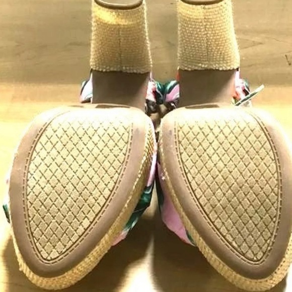 NWOT Jessica Simpson Ivrey Knot Sandals - Picture 4 of 7